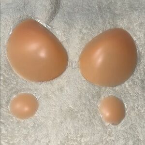 Niidor Adhesive Strapless Bra, D Cup